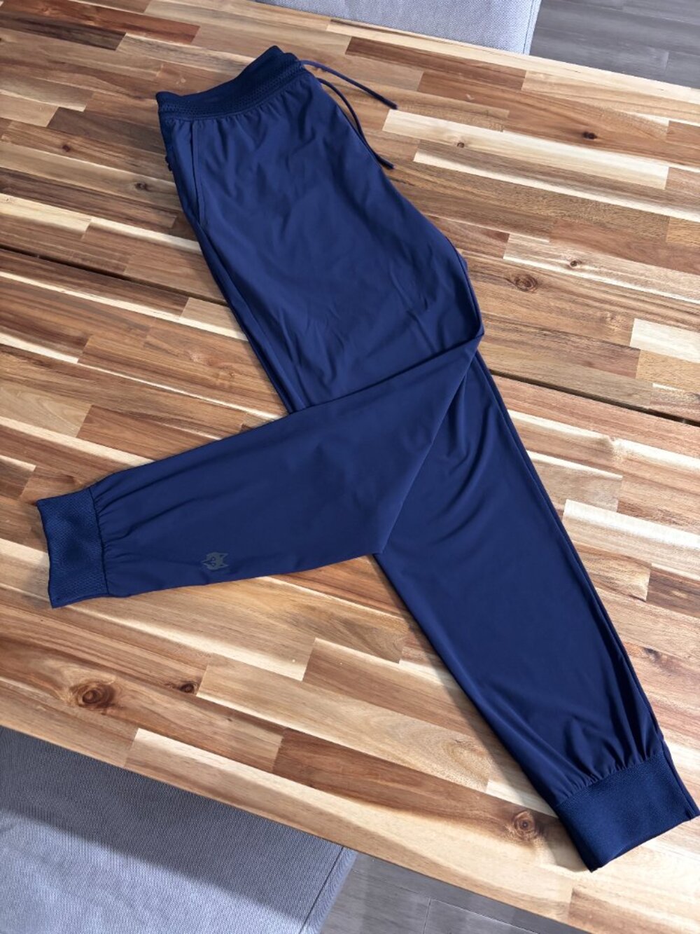 Men’s Greyson Performance Jogger Pants – Size Medium